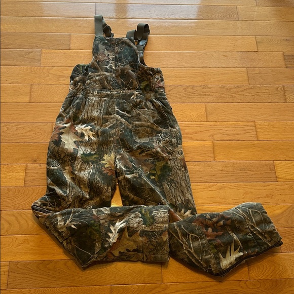 Redhead Silent-Hide Bibs - Picture 4 of 5